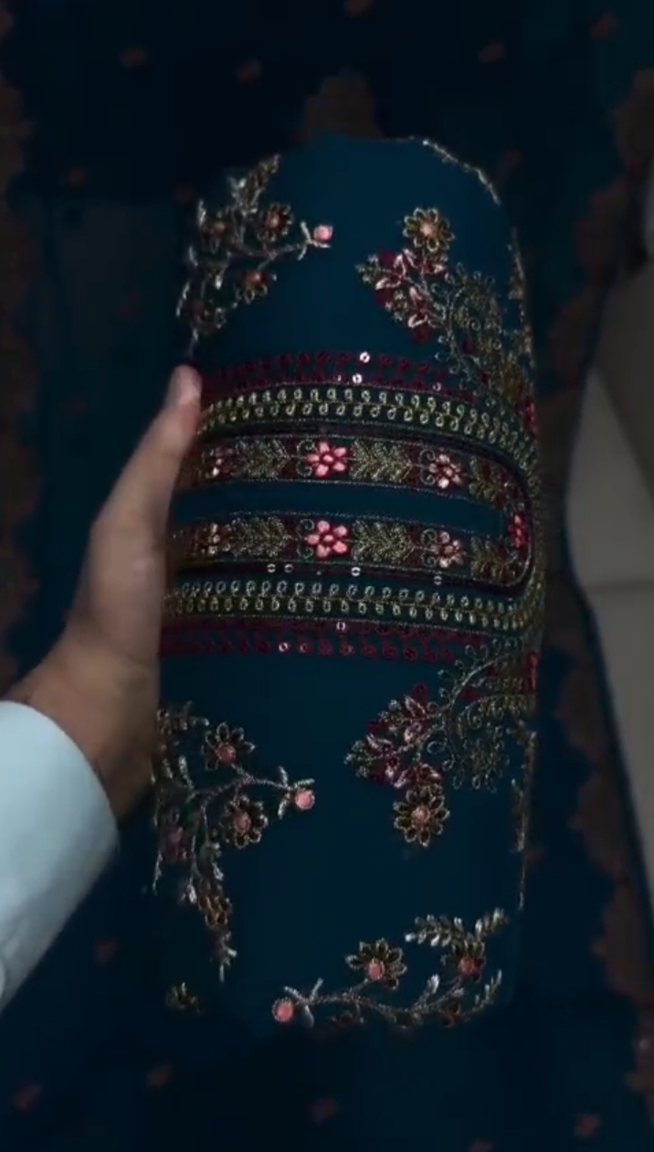 ইন্ডিয়ান শিফন জর্জেট ৪ পিস সেট - Unstitched - Bule